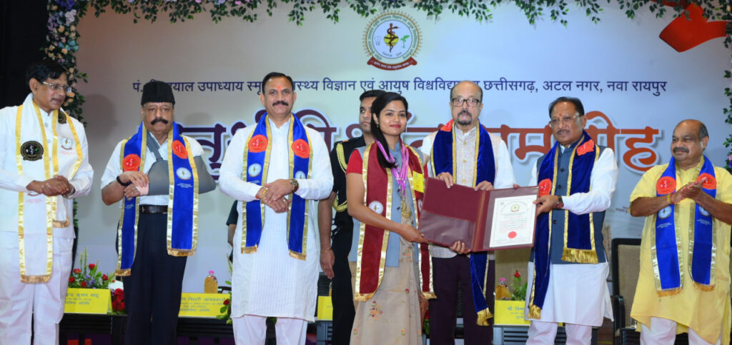 नई पीढ़ी को डिजिटल एडिक्शन और पॉपकॉर्न स्टेटस से बाहर निकलने की आवश्यकता है – रमेन डेका…