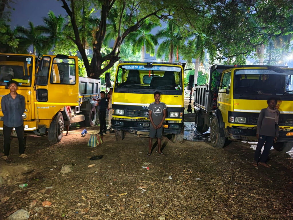रायपुर : मुख्यमंत्री श्री विष्णु देव साय के निर्देश पर अवैध खनन के खिलाफ सख्त अभियान, 7 वाहन जप्त