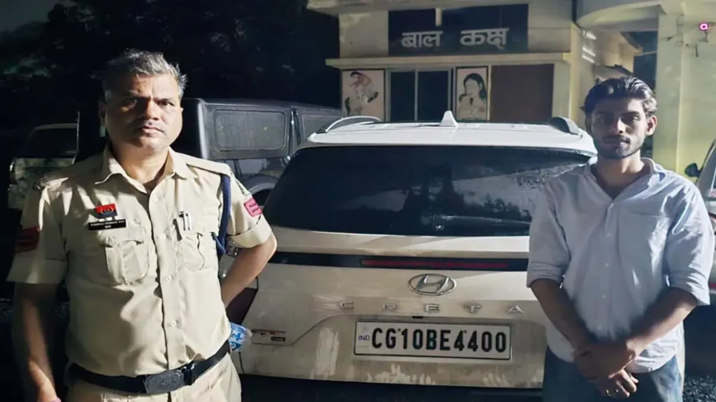 चलती कार की सनरूफ से स्टंट करना पड़ा भारी, वायरल वीडियो के बाद पुलिस ने जब्त की क्रेटा