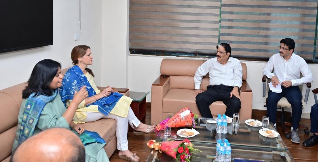 राज्य नीति आयोग और यूनिसेफ के बीच उच्चस्तरीय बैठक…