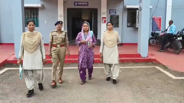 CG Job Scam: सरकारी नौकरी दिलाने के नाम पर 25 लाख की ठगी, मुख्य सचिव से पहचान का झांसा देकर ऐंठे लाखों रुपये