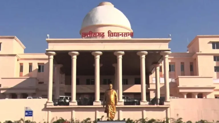 छत्तीसगढ़ विधानसभा के मानसून सत्र का दूसरा दिन, कई अहम मुद्दों पर रहेगी नजर