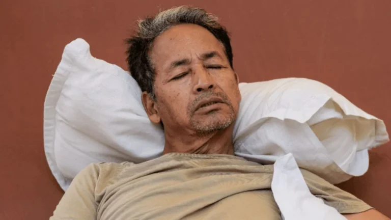 26 दिन बाद टूटा सोनम वांगचुक का अनशन…पर्दे के पीछे चली लंबी बातचीत लाई नतीजा…कई नेताओं की रही अहम भूमिका