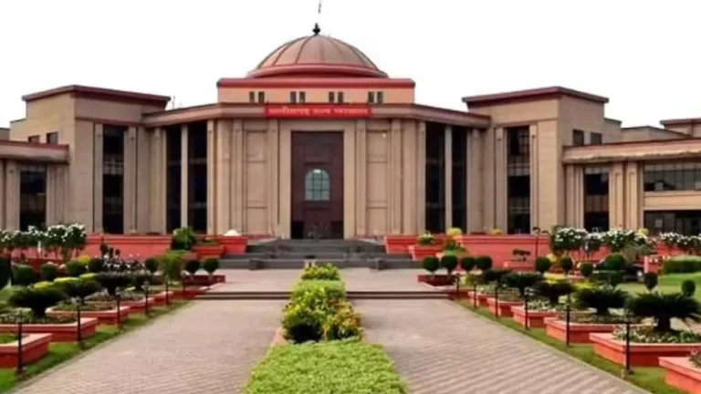 छत्तीसगढ़ हाई कोर्ट का अहम फैसला, सिर्फ नाबालिग की सोनोग्राफी करने से डॉक्टर पर नहीं लगेगा पॉक्सो का मामला