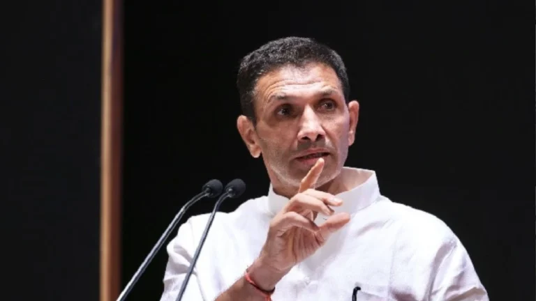 Congress: विवादित बयानों पर कांग्रेस सख्त, नेताओं की तैयार हो रही सूची, हाईकमान कर सकता है कार्रवाई