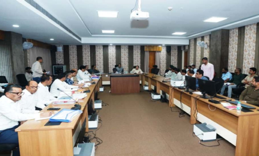 बस्तर में सडक और पुल निर्माण को मिलेगी रफ्तार, दिसंबर तक अधूरे प्रोजेक्ट पूरे करने का लक्ष्य; सुस्त ठेकेदारों पर होगी कडी कार्रवाई