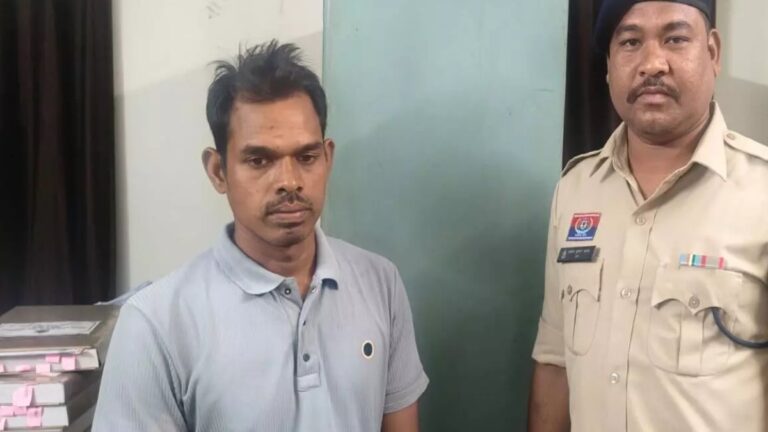 रिटायर्ड शिक्षक के खाते से 47 लाख गायब, भरोसेमंद परिचित निकला आरोपी