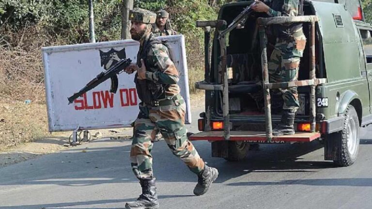 जम्मू-कश्मीर के कुपवाड़ा में LoC पर मुठभेड़! 2 आतंकी ढेर, केरन सेक्टर में सर्च ऑपरेशन जारी