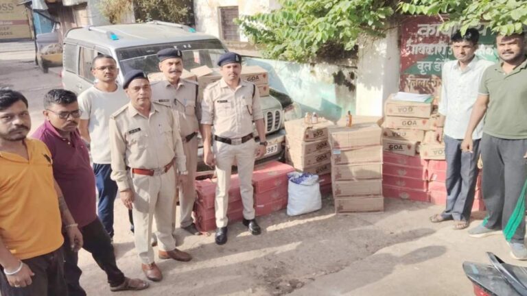 डोंगरगढ़ में MP की 45 पेटी शराब जब्त, स्कॉर्पियो भी पकड़ी गई लेकिन आरोपी फरार, अब सप्लाई नेटवर्क की जांच